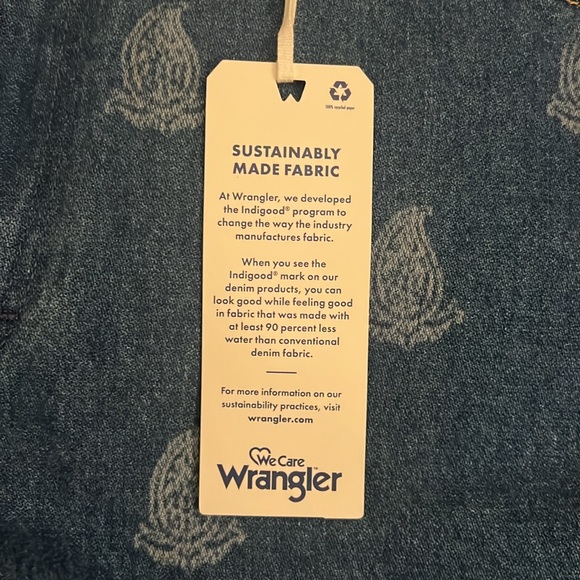 NWT Wrangler Medium Wash PAISLEY PRINT WESTWARD HIGH RISE BOOTCUT JEANS - Picture 14 of 16